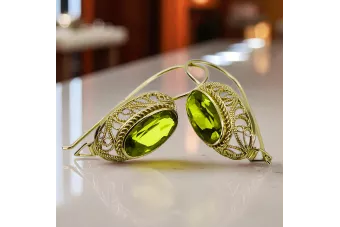 Des boucles d'oreilles Péridot jaune Or jaune 14 carats Artisanat vintage vec023y